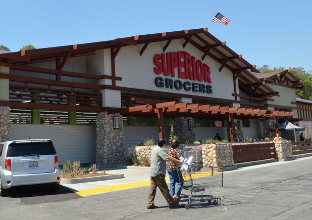 Highland Park Googie-style market gets a Craftsman makeover